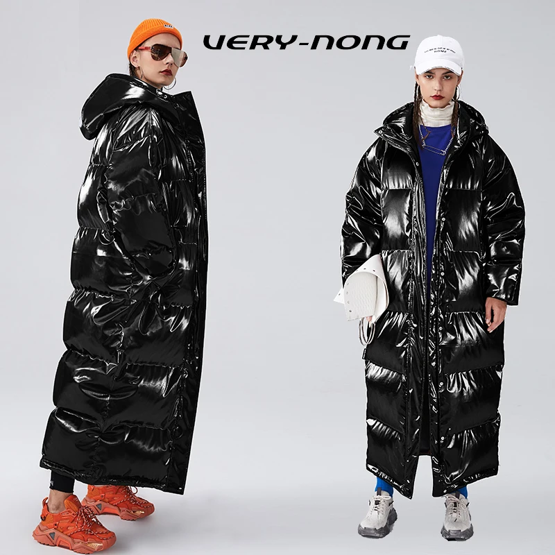 Блестящий пуховик для девушек длинный до колена из лакированной кожи толстый