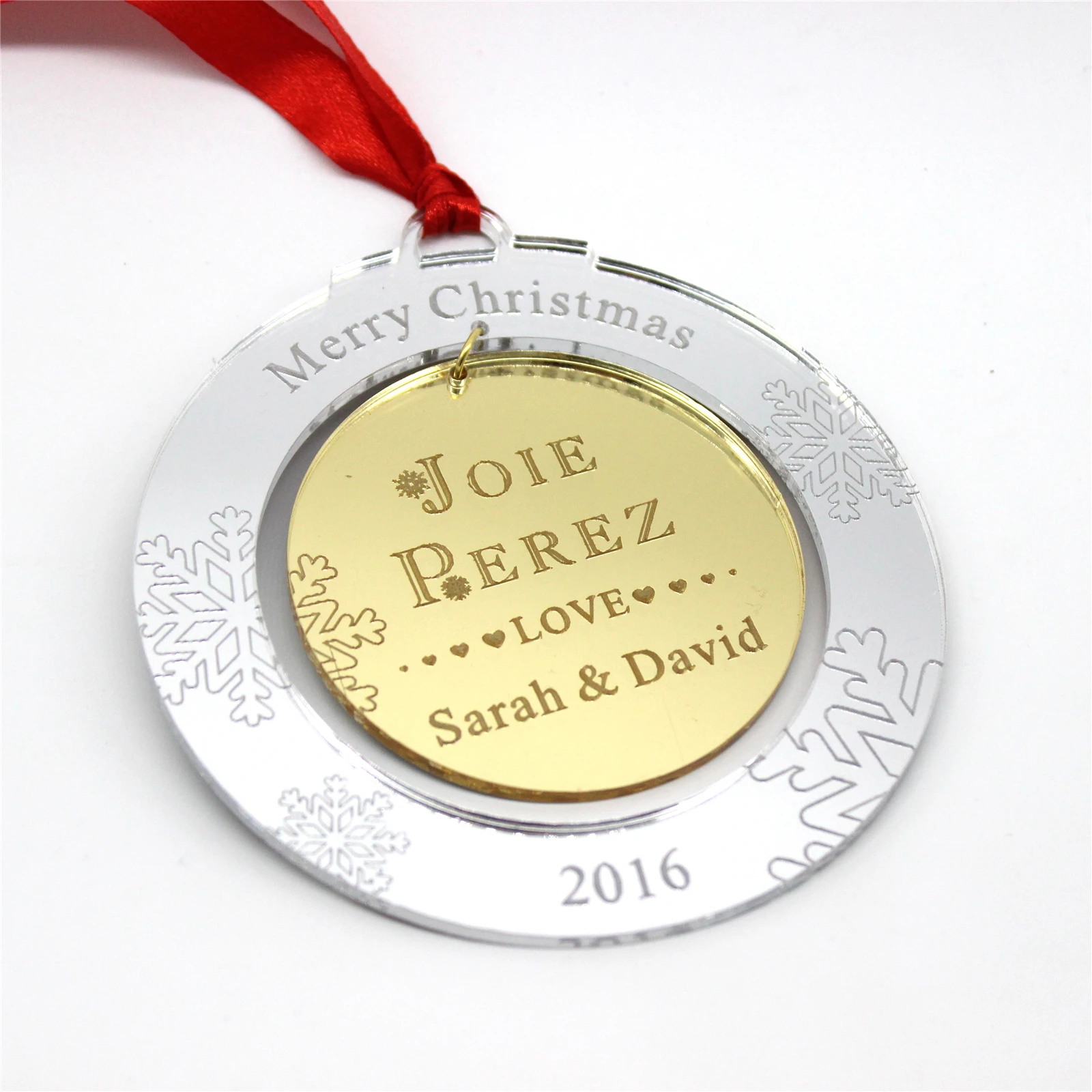 Персонализированное выгравированное имя ребенка счастливое Рождественское