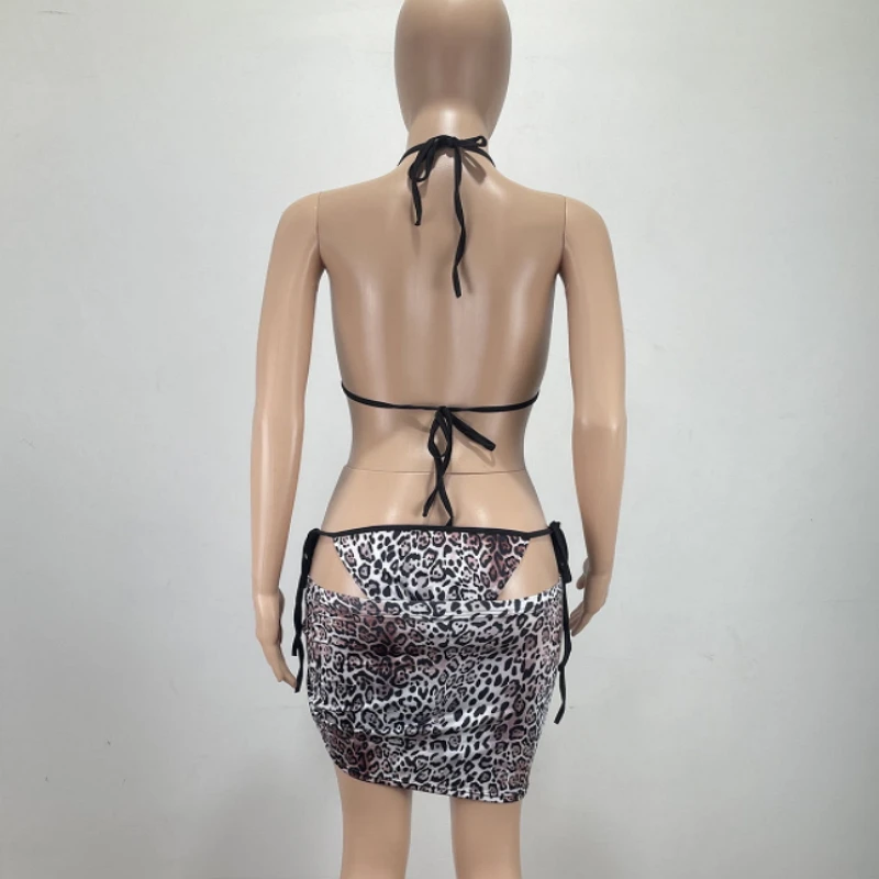 

Women Floral Printed 3 Piece Set Women Beach Style Bikini Set Backless Halter Bathing Suit Sexy Summer 2021 Swimwear Swimsuit