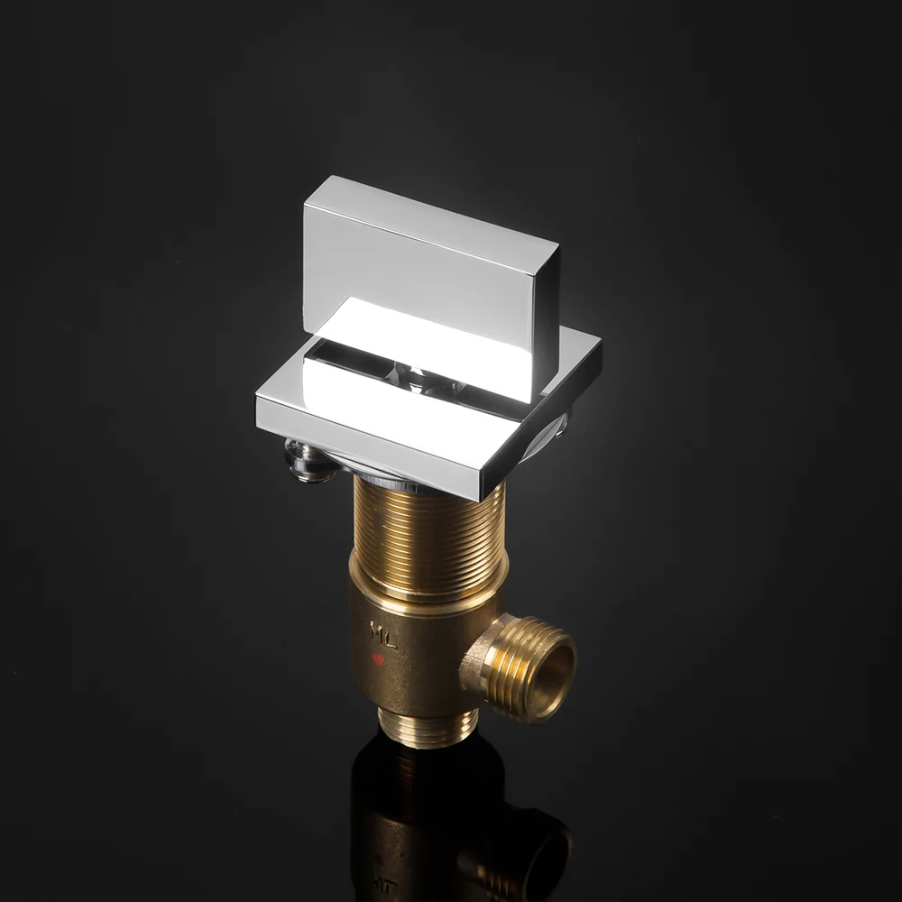 Набор смесителей для горячей и холодной воды латунный кран ванны с креплением на