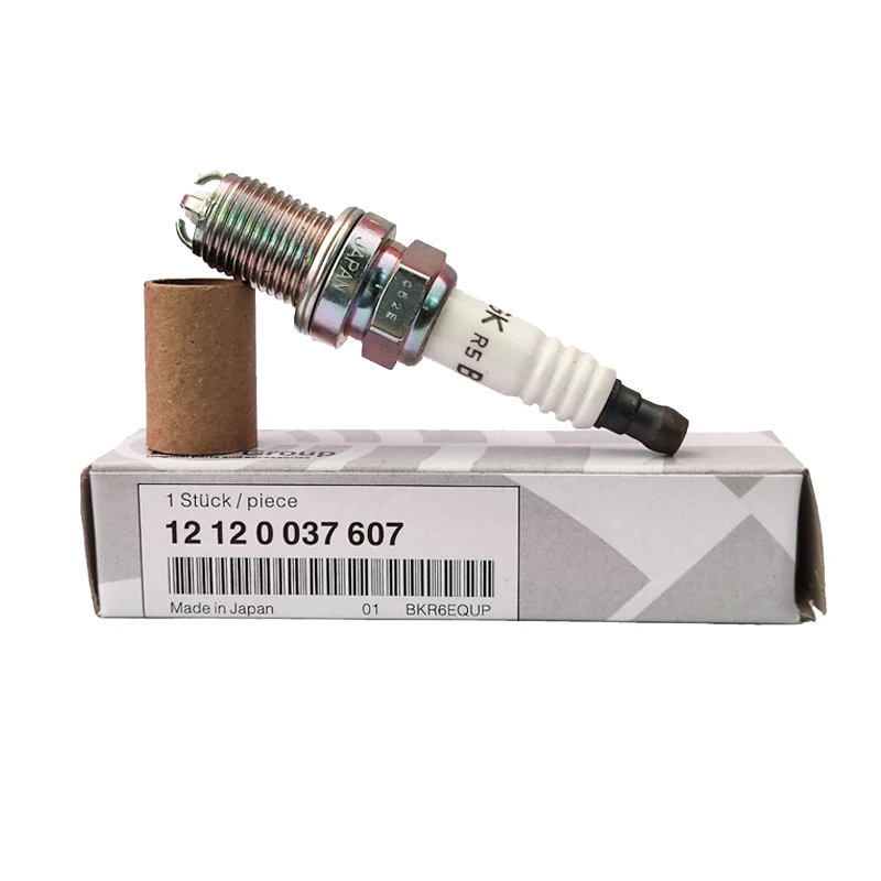 

4pcs New 12120037607 BKR6EQUP Platium Car Spark Plug For BMW E46 E39 E83 E36 E63 E53 M54 M62 Z3 320 528 E38 E65 E34 BKR6EQUP