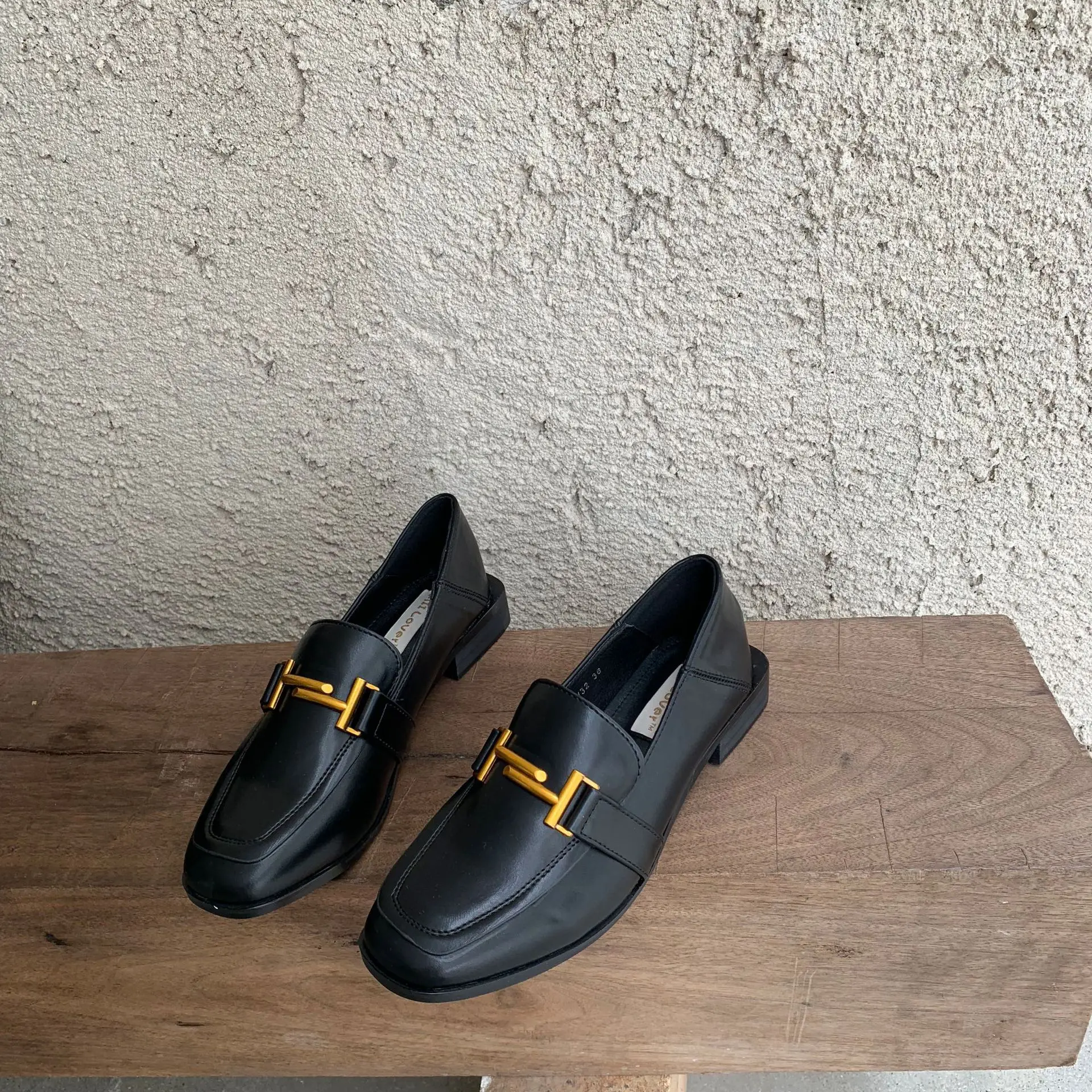 

Metal Chain Summer Shoes Ladies Casual Female Sneakers Black Flats All-Match Loafers With Fur Oxfords Women's Square Toe Buckle