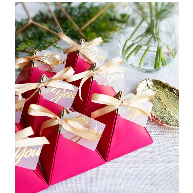 10 шт. красная роза треугольная пирамида коробка для конфет с ленточка на
