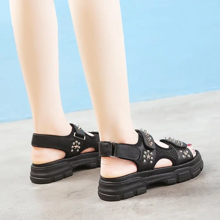 Женские кожаные сандалии-гладиаторы effgt на плоской платформе с заклепками