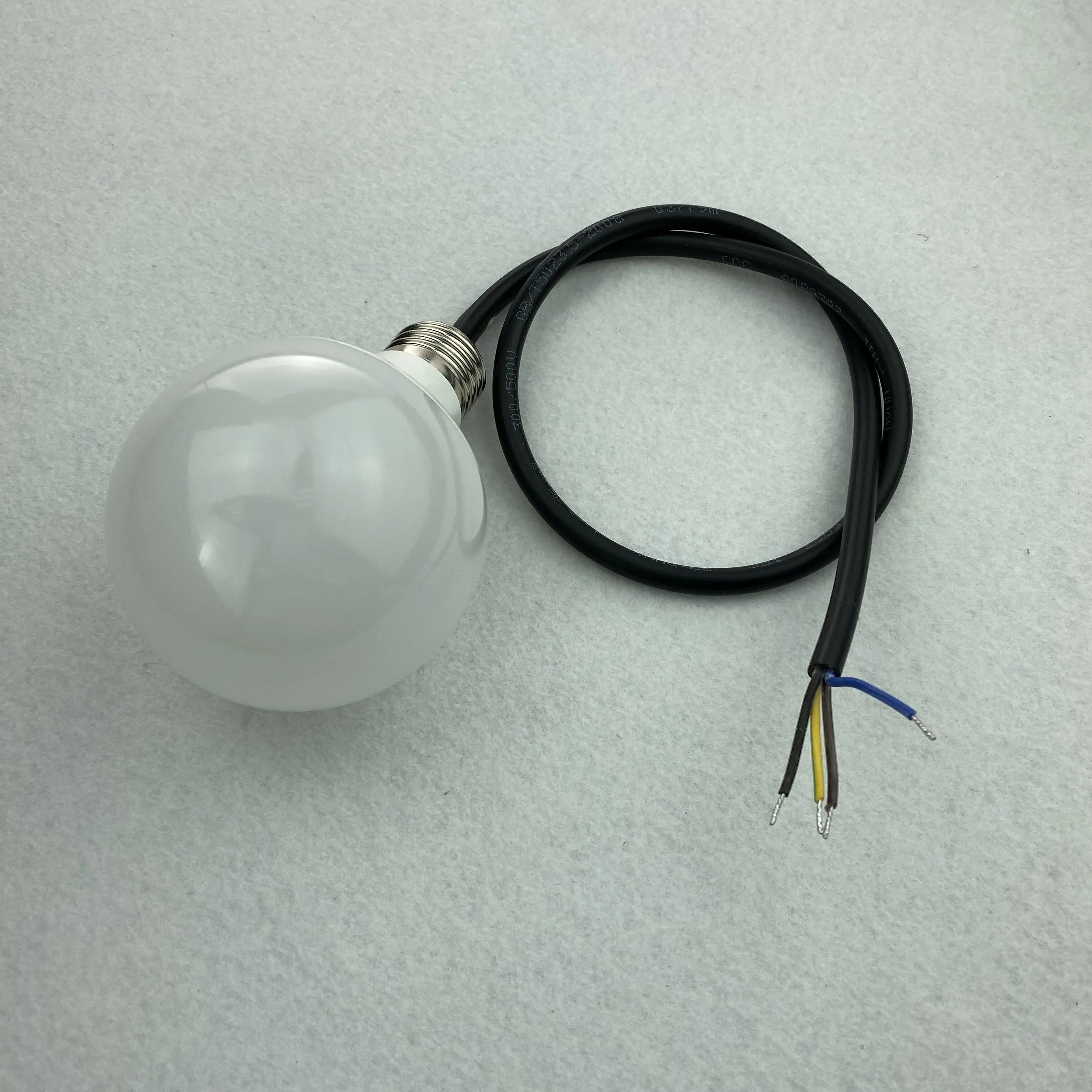 Пиксветильник RGB-шар UCS1903 80 мм Вход 24 В постоянного тока 1 44 Вт (6 шт. SMD 5050 RGB внутри) С
