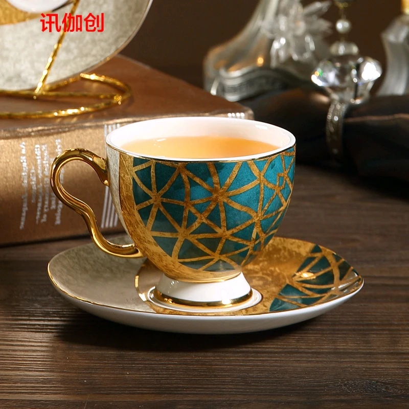 

Luxury Bone China Cup European Green Creative High Quality Afternoon Tea Cups Simple Porcelain Coffee Cup and Saucer Set MM60BYD