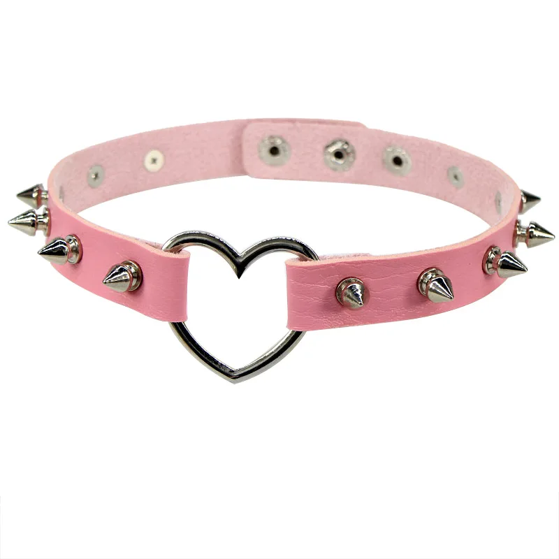 

Charmsmic Harajuku Style Sharp Nail Rivet Leather Collar Love Heart Shape Female Neckband Clavicle Necklaces Jewelry Decoration