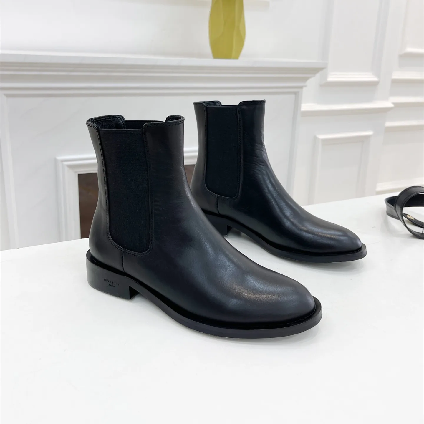 

Women Round Toe Platform Slip On Boots Ladies Metal Decoration Genuine Leather Boots Zapatos Botines Mujeres Designer Shoes