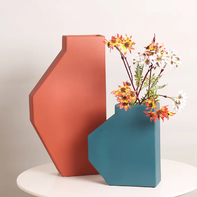 

Скандинавская минималистская матовая керамическая ваза Morandi цветная Геометрическая бутылка Современное креативное фарфоровое украшение ...