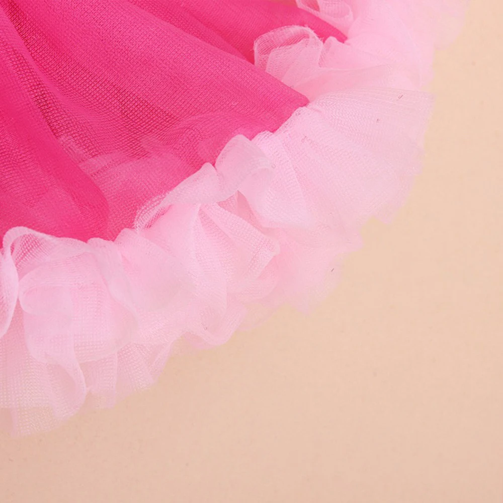 Комплект одежды из 4 предметов с короткими рукавами и рисунком кролика