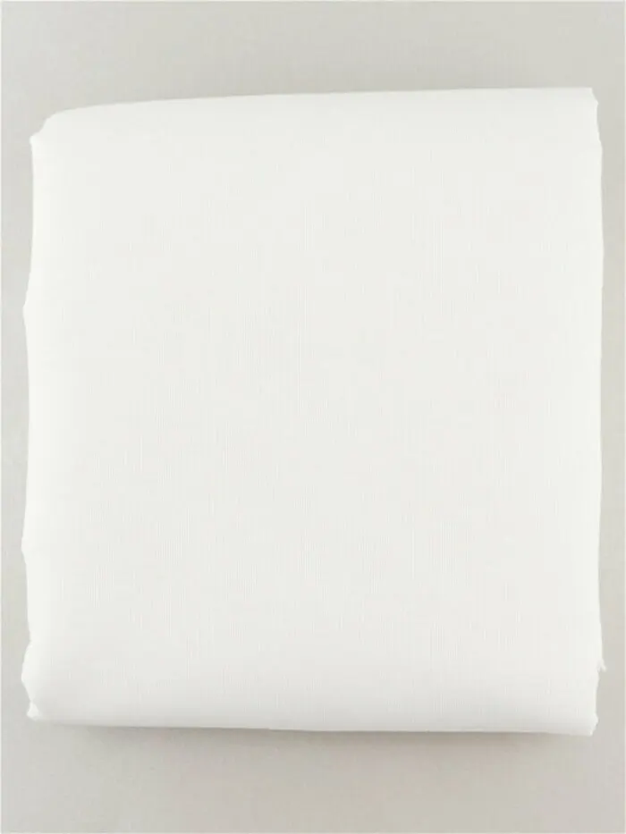 Gamma белый. флизелин клеевой для ткани мг 45 точечный. ,. подкладочная ткань артикул taffeta 190t 54 gsm. дублерин 45535.