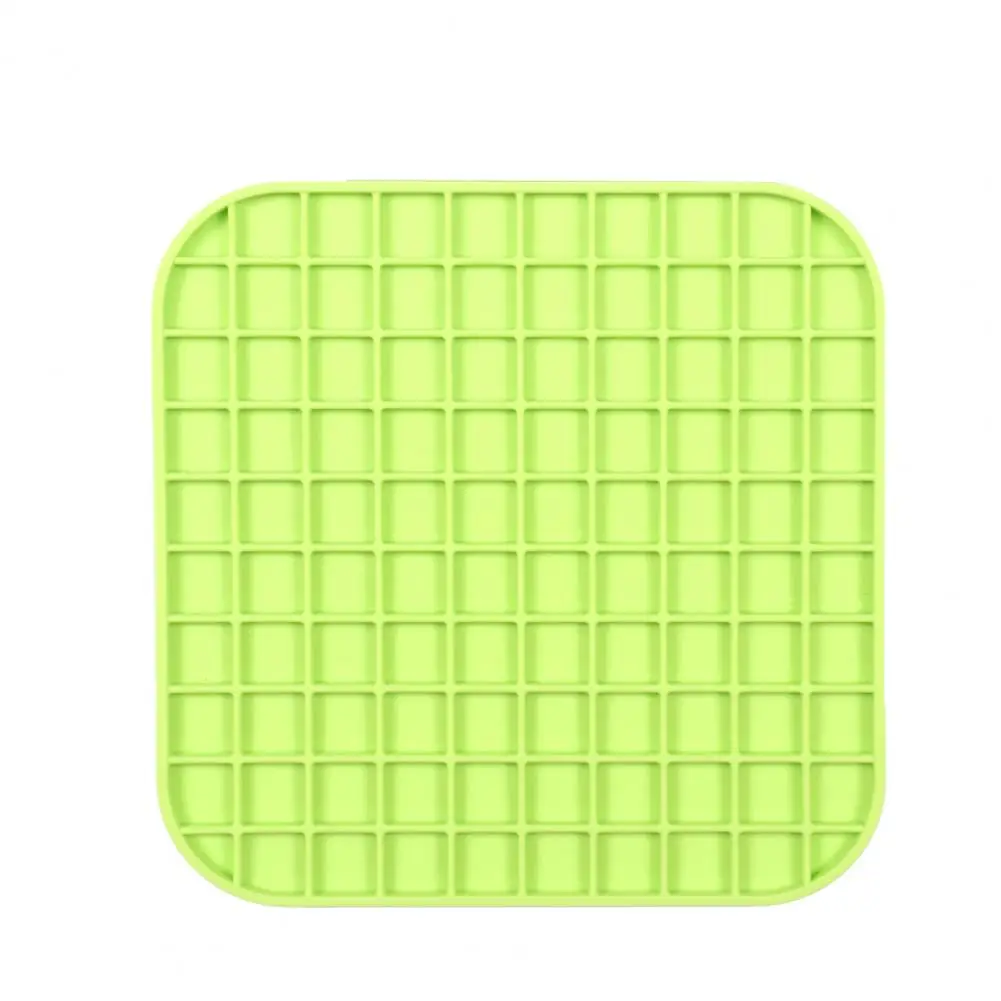 

Square Shaped Non-Slip Pet Training Lick Mat Food Feeder with Strong Suction Cup