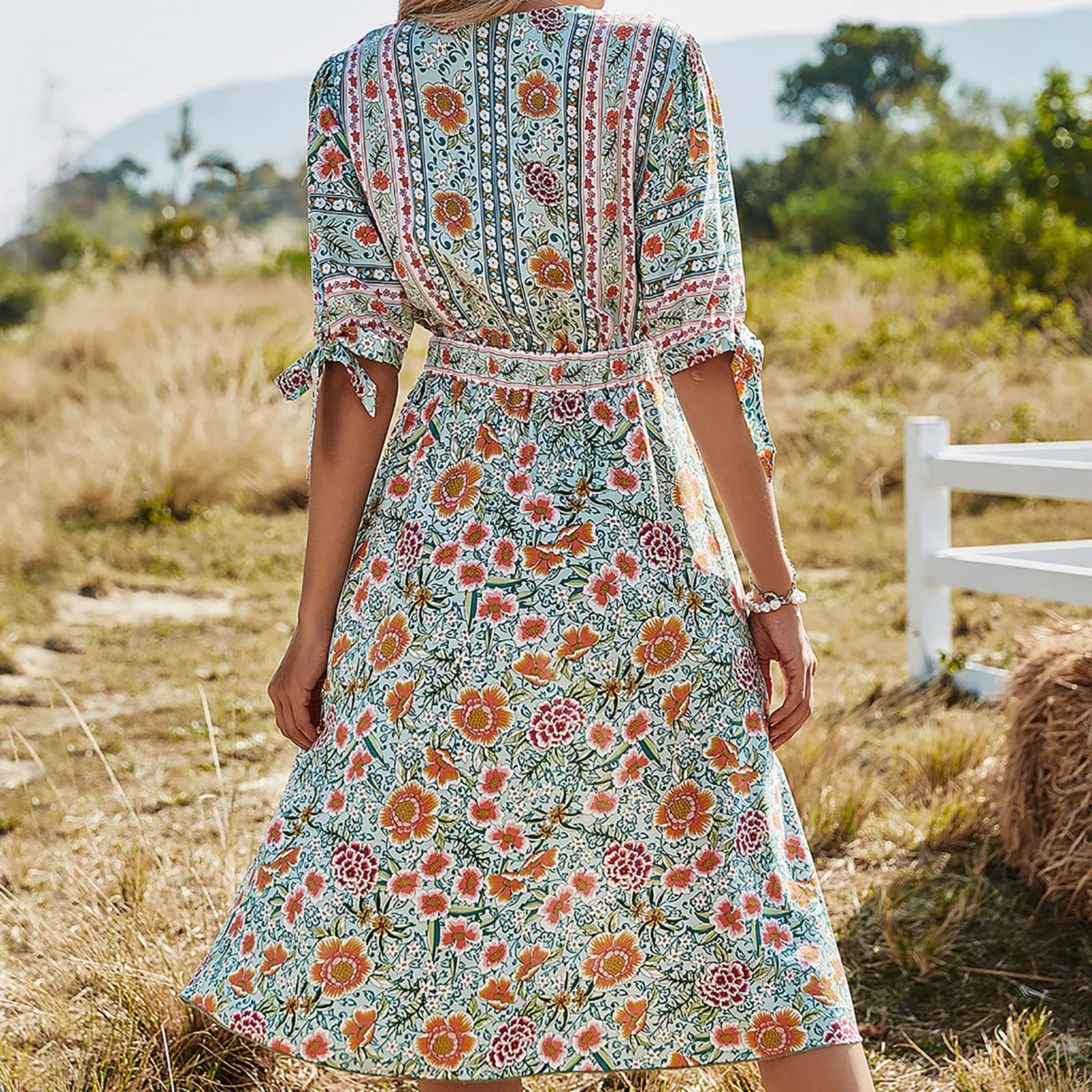

Women's V-neck Print Dress Holiday style mid long sleeve skirt spring summer 2021 new net red mid long Short Sleeve Dress
