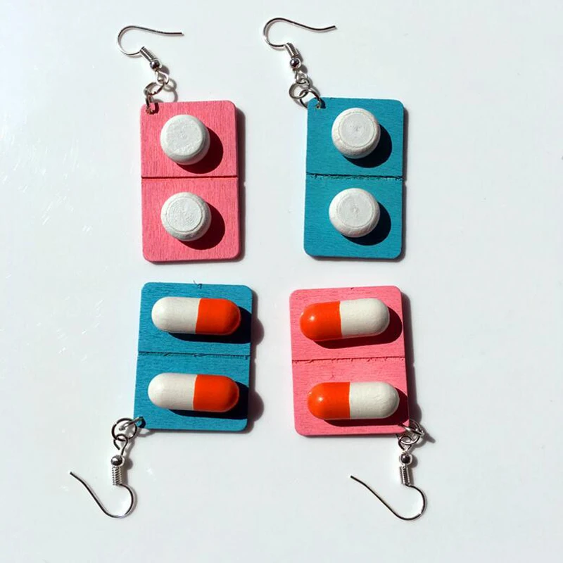 Креативные деревянные висячие серьги в форме капсулы Забавные милые виде