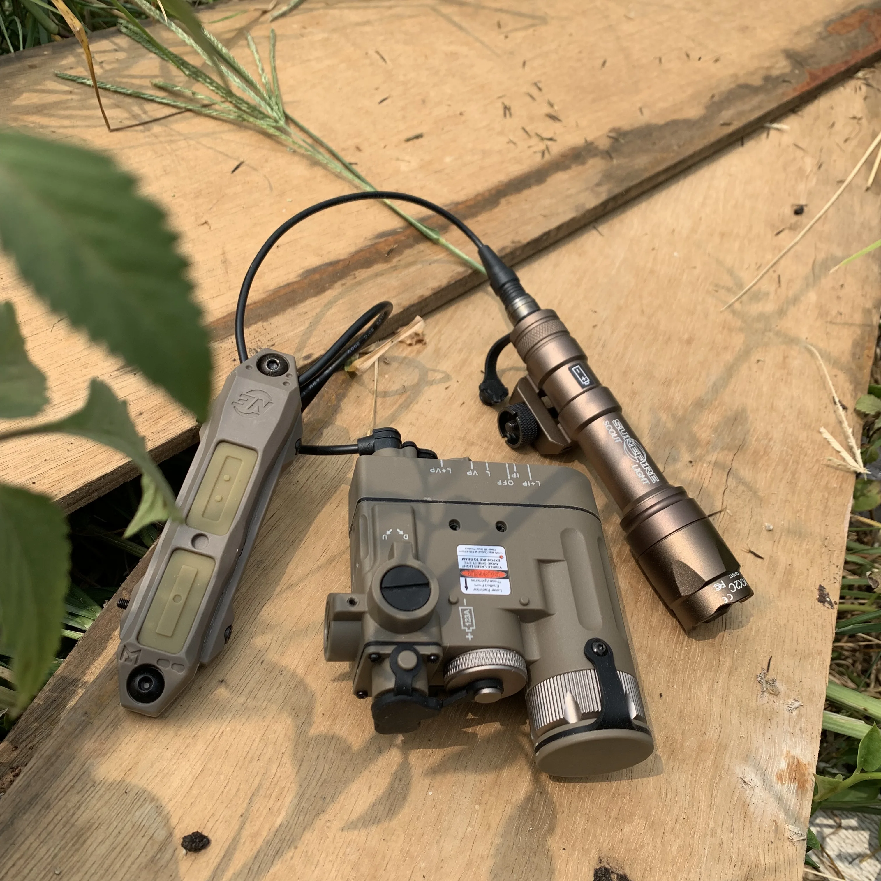 Element airsoft armas Surefir M600C охотничий светильник softair DBAL D2 ИК лазерный переключатель