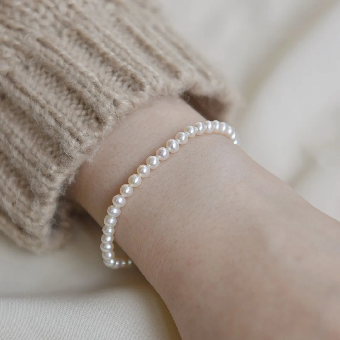 

2021 Korean Fashion Natural Shell Pearl Bracelets For Women Handmade Elasticity Beaded Bracalet Simple Wedding Accessories