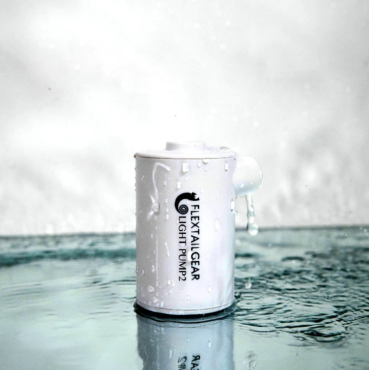 Электрический воздушный насос flextail gear портативный водонепроницаемый мини для