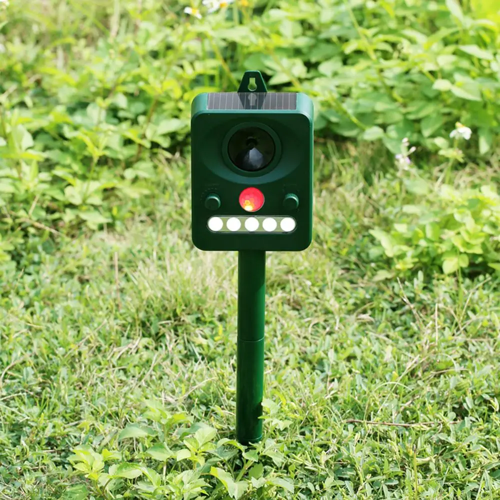 RC-512 Eco Friendly Ultrasonic Dog Repeller Infrared Detector 0.5W Cat Solar Power Bird | Дом и сад