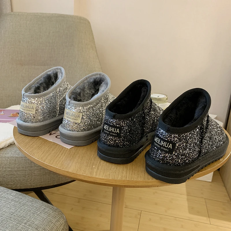 

New Winter Women Snow Boots Warm Short Plush Soft Ladies Plus Size Ankle Boot Women's Fur Platform Female Casual Shoes U11-45