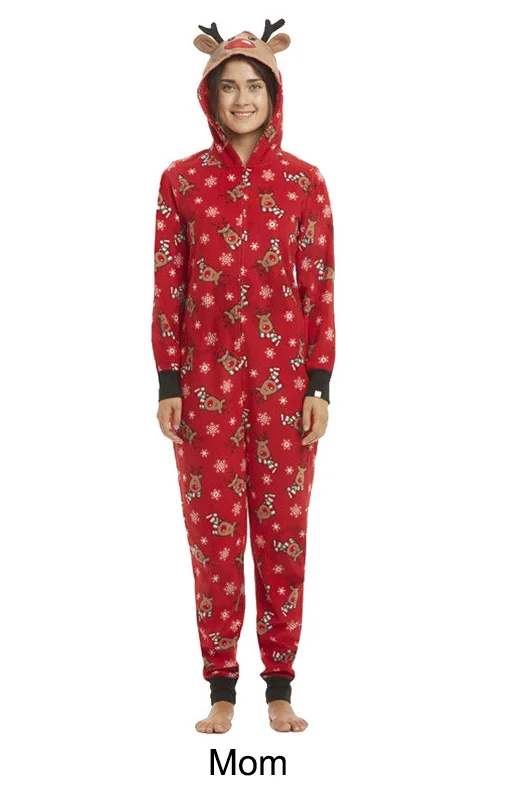 Mom Christmas Matching Family Outfits Father Son Romper Baby Mother Daughter Cotton Clothes Family Looking Jumpsuit Pajamas - Цвет: Mom