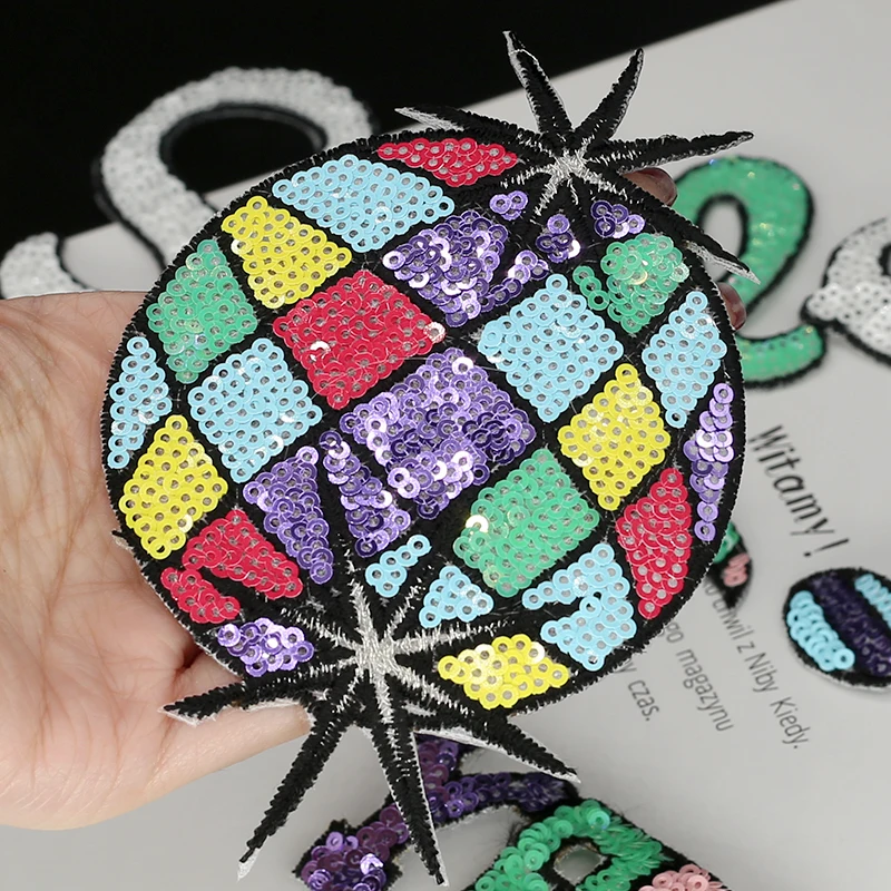 Вышитый логотип Smile YEET нашивки с блестками для одежды вышитыми буквами и