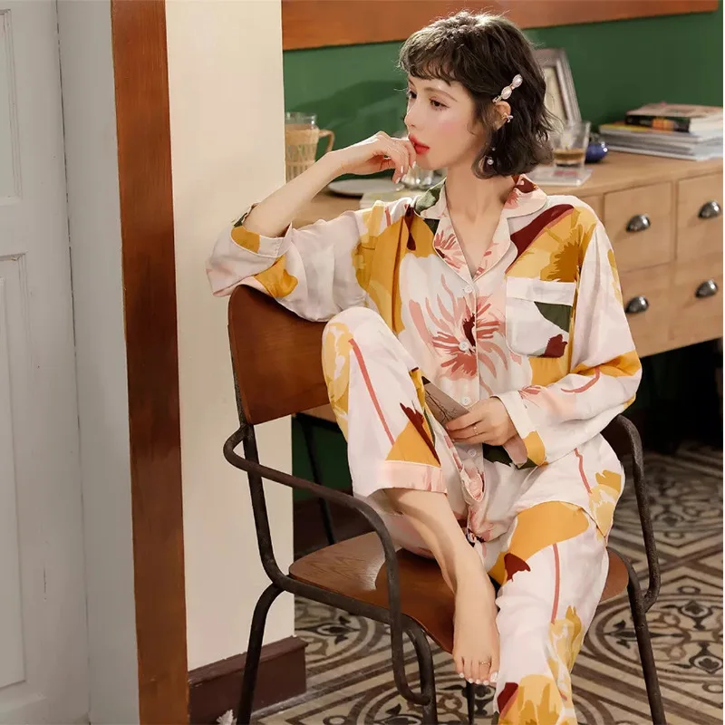 Autumn / Winter 2021 Hot Style Casual Pajamas Women's Cardigan Long-sleeved Trousers Simple Long-style Home Service Suit