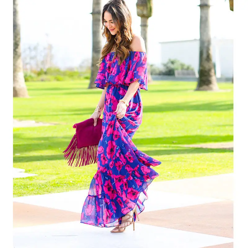 Женское летнее платье в стиле бохо с цветочным принтом открытыми плечами вырезом