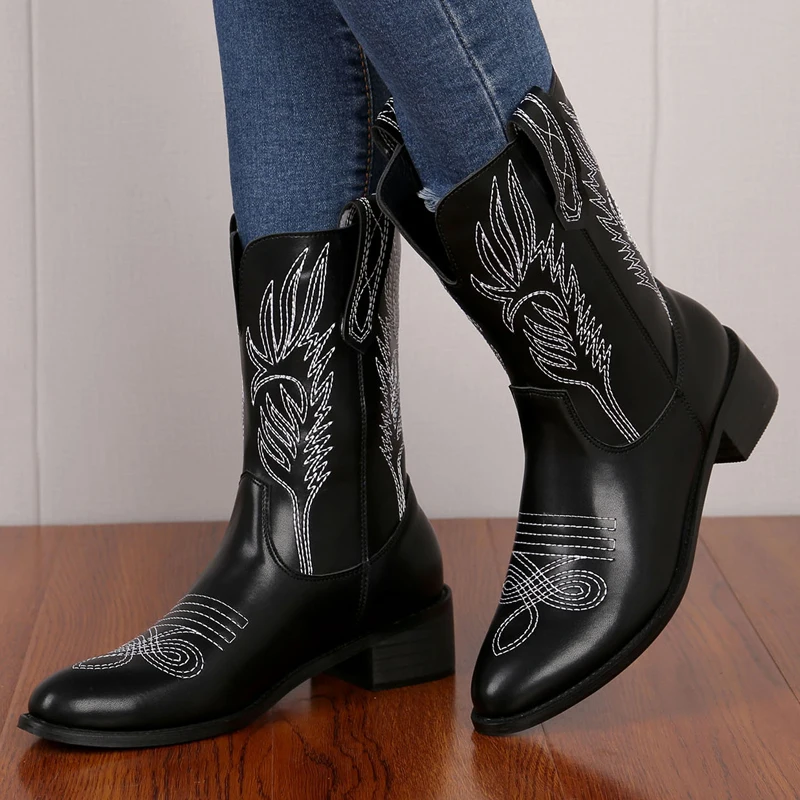 Women's Winter Boots Fashion Leather Embroidered Western Warm Short Boots Round head Party Office Boots Mujer 35-41