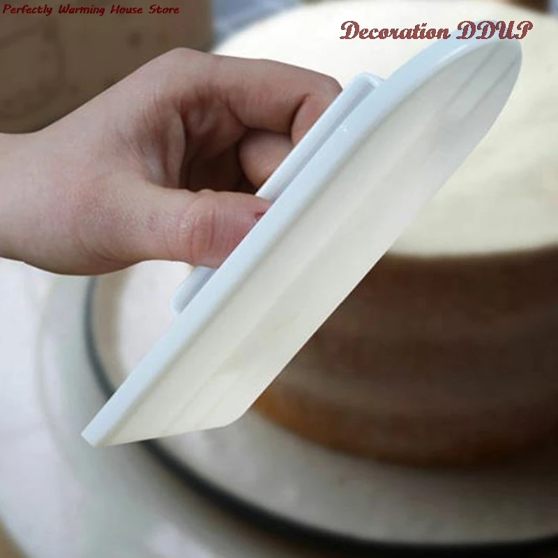 

1PC DIY Turn Sugar Cake Tool Baking Cake Mold Piping Surface Smoothing Device Grinding Device Kitchen Bake Cake Pastry Tools