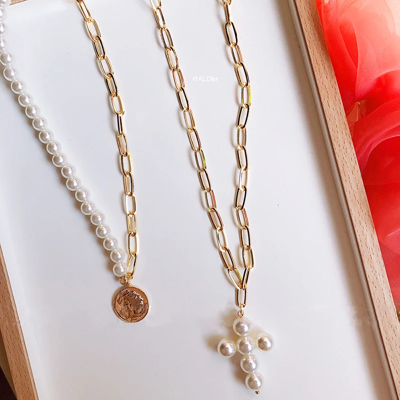 

New Fashion Multilayer Chains Pearl Necklaces Geometric Round Cross Pendants For Women Bijoux Collier Charm Choker Necklaces