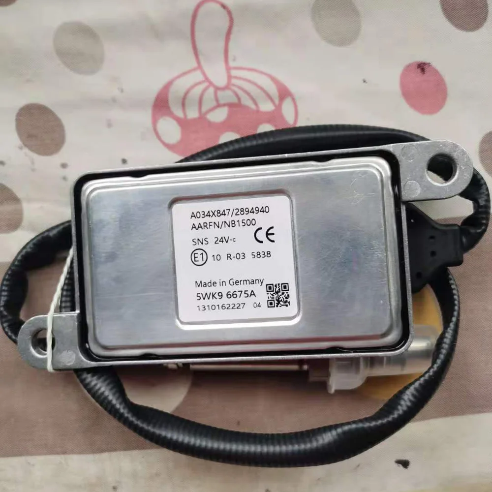Азотовый кислородный датчик 5WK96675A A034X847 2894940/2871979/4984577/4954222/1705572 5WK9 6675A NOX для DAF XF Cummins