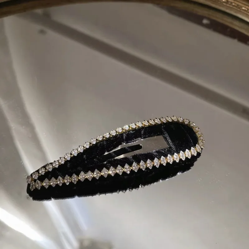 

Korea Retro Micro-inlaid Shiny Zircon Velvet Hairpin Female Hairpin Clip BB Clip Hair Accessory Elegant Banquet Wedding Jewelery