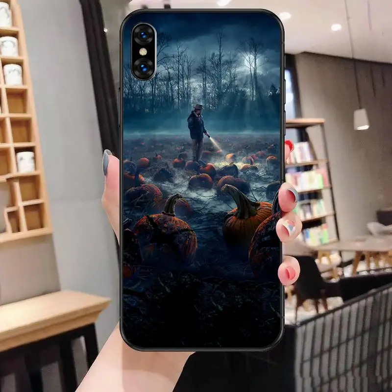 

Stranger Things Phone Case For Black-Iphone 5 5s se 6 6s 7 8 11 12 X Xs Xr Pro Plus Max Mini Cover