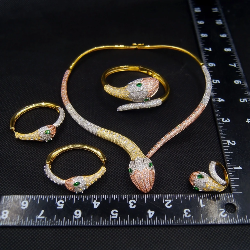 barato Yulaili Cobra Forma Completa Zircônia Cúbica Gargantilha Colar Brincos Do Parafuso Prisioneiro Pulseira Anel Para As Mulheres Alta Qualidade Conjuntos De Jóias Por Atacado