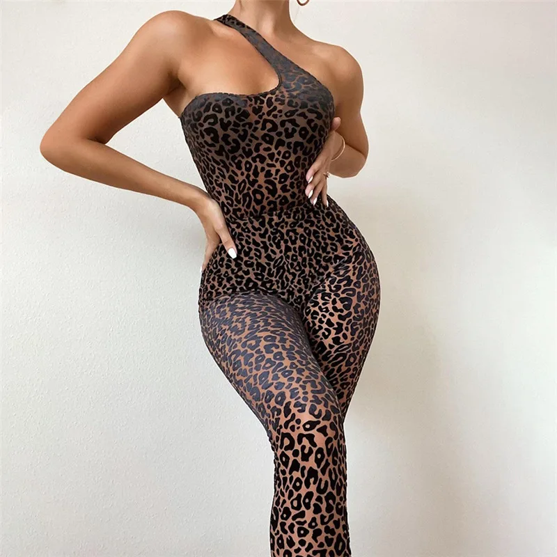 

2021 summer new women's sexy one-shoulder high waist skinny sports jumpsuit