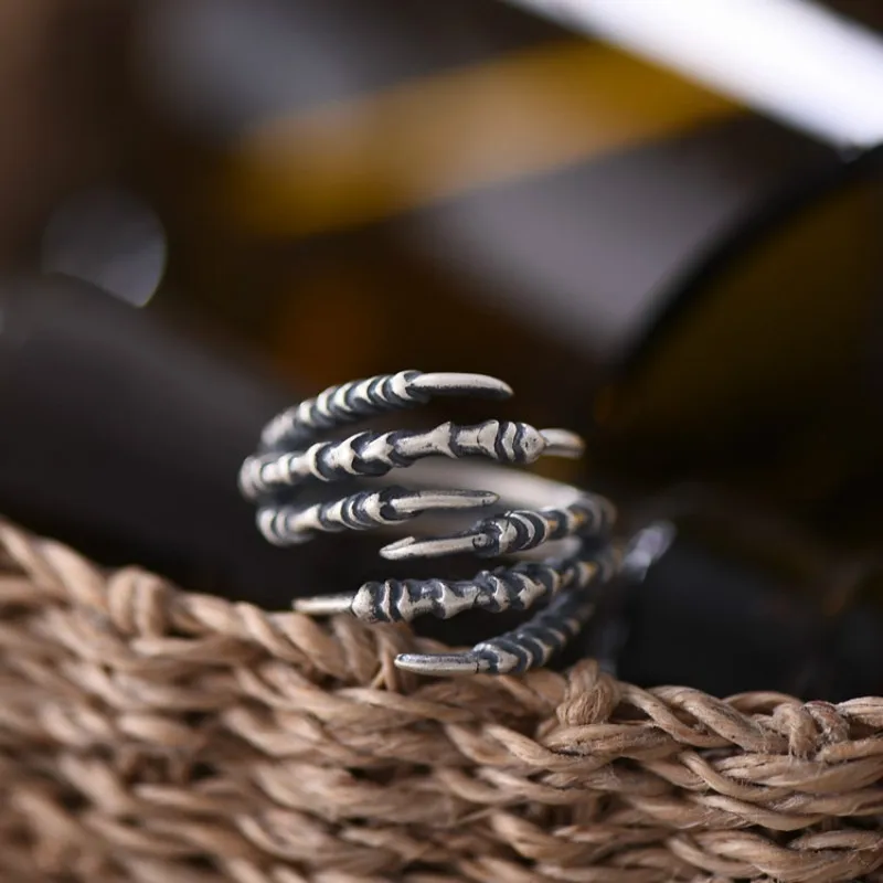 Мужское и женское кольцо с черепом античное регулируемое из тайского серебра 6