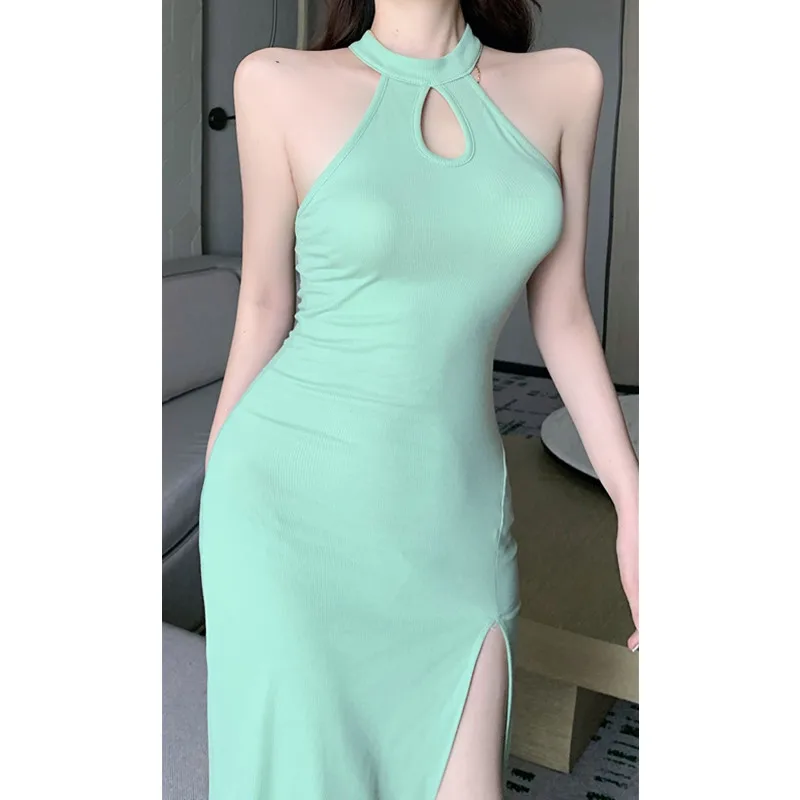 

Real shot 2021 new fashion women's Hepburn style retro hanging neck sexy temperament was thin split long dress