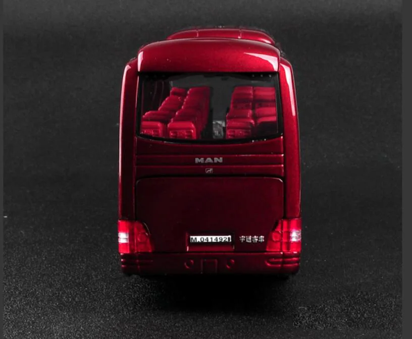 Модель литая металлической машины YuTong Bus ZK6120R41 для мужчин Игрушечная модель