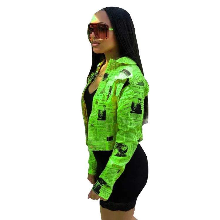 Новинка 2019 осенне зимние женские куртки с длинным рукавом и принтом газетных