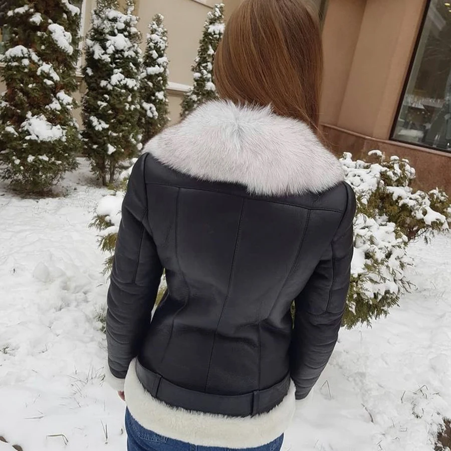 

Women Real Sheepskin Fur Coat Winter Warm Fashion Bomber Jacket With Blue Fox Fur Collar