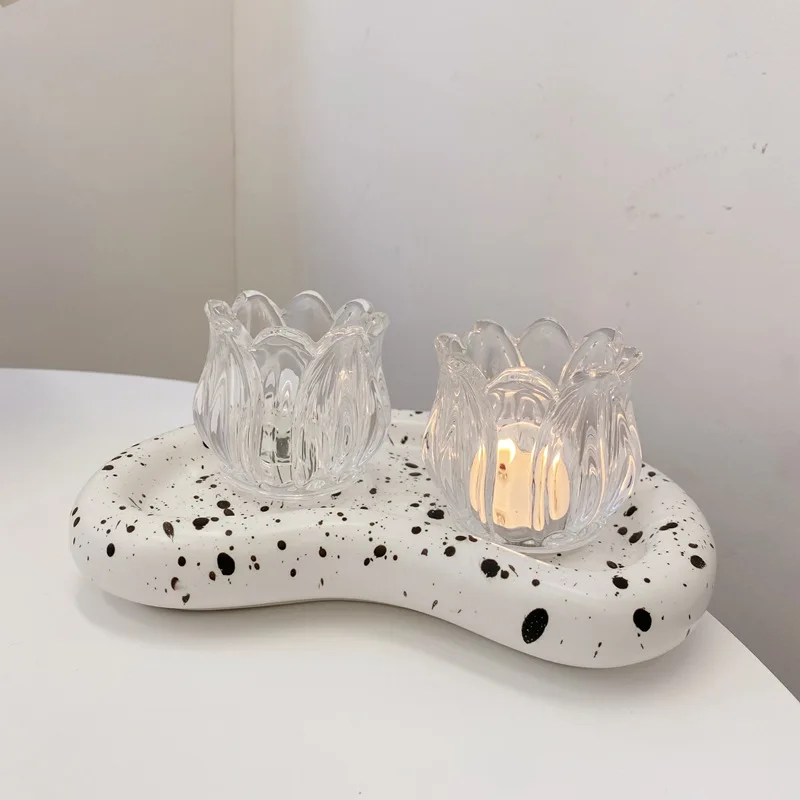 

Tulip Shape Glass Candle Holder Candlestick Transparent Candelabros Nordic Hollow Candle Stand Home Wedding Night Decorations