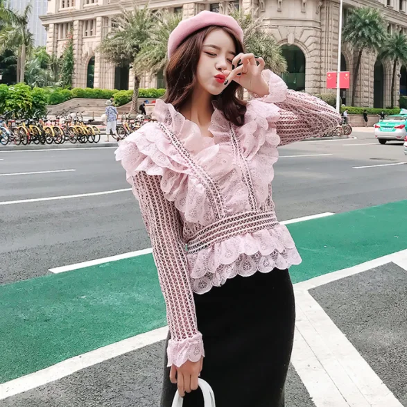 Милая кружевная блузка крючком с баской рубашка Корейская фея многоуровневые