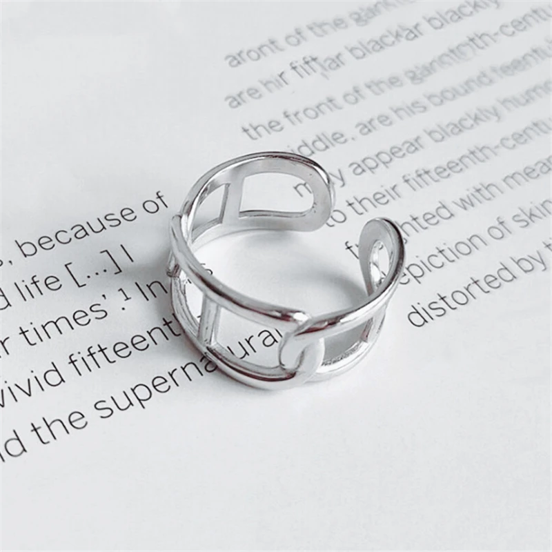 Korean Fashion Whole Price New Promotion Tibetan Sliver Big Glossy Polish Ring Hollow Letters DD Chain Square Rings Female Gift | Украшения