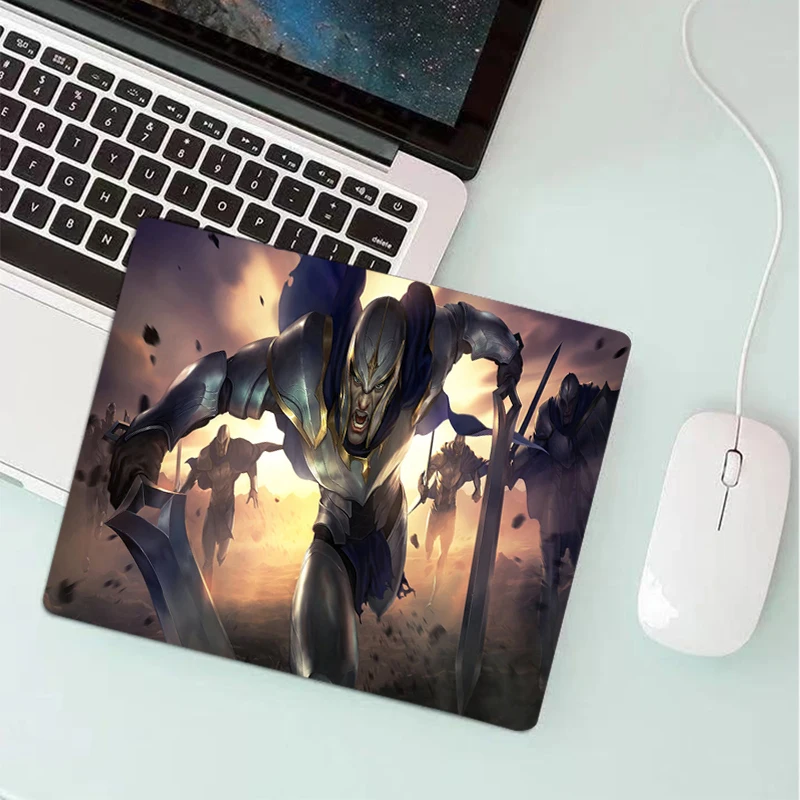 

Mouse Pad Small Game Mousepad Gaming Legends of Runeterra Keyboard Table Mat Natural Rubber Office Decoration Carpet Mouse Mat