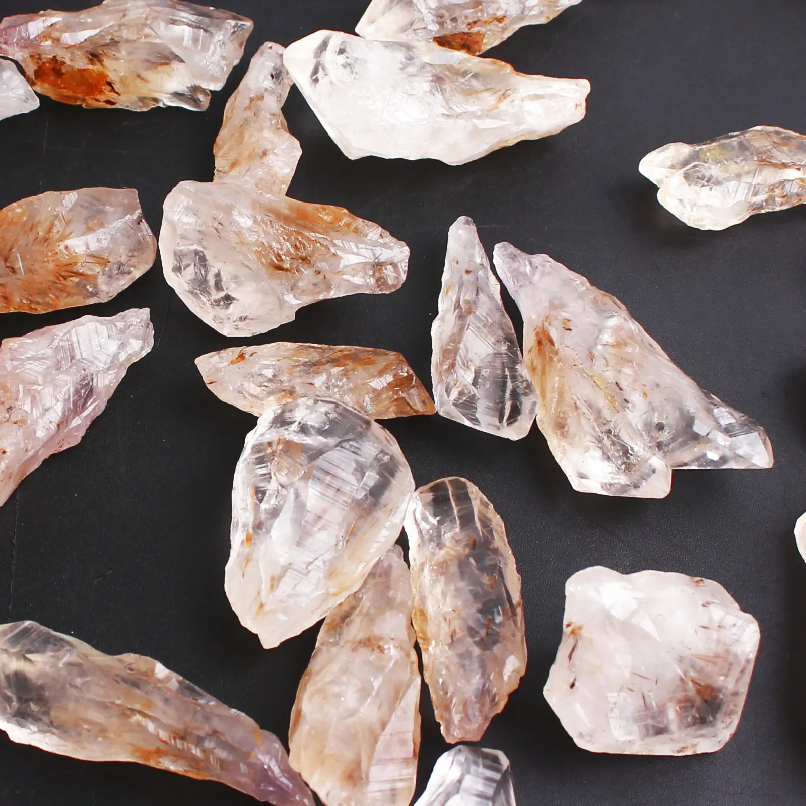 

30g Natural Rare Purple Titanium Quartz Rough Stones Point Pendants Raw Crystals Black Hairstone Healing