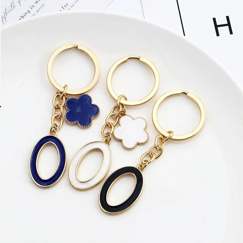 

Car Keychain Letter O Keychain Creative Key Holder Metal Key Ring Keyring Key Chain Auto Accessories