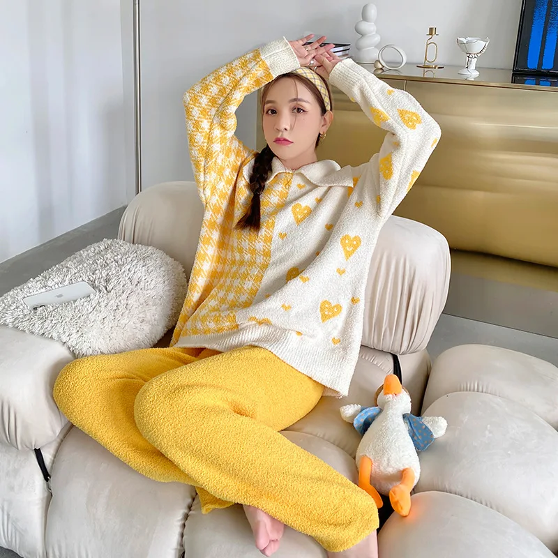 저렴한 가을 겨울 따뜻한 잠옷 캐주얼 여성 잠옷 세트 라운지 착용 부드러운 두 조각 셔츠 & 바지 느슨한 Nightwear 친밀한 란제리