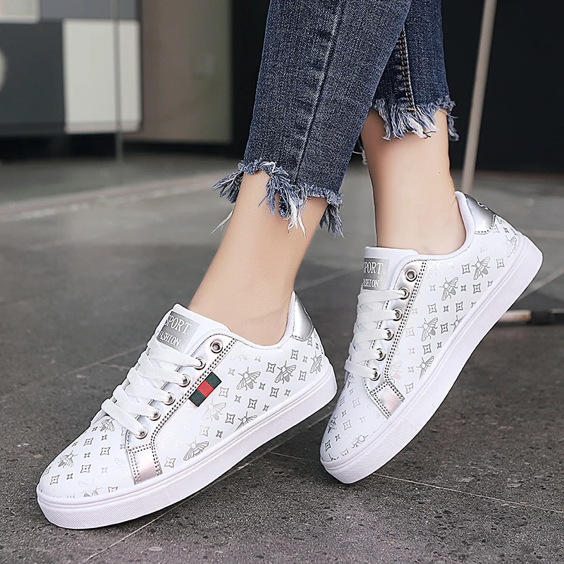 

2021 New Shoes Woman Drand Designer Casual Vulcanized Women Sneakers Ladies Lover Platform Flats Walking Shoes Chaussures Femme