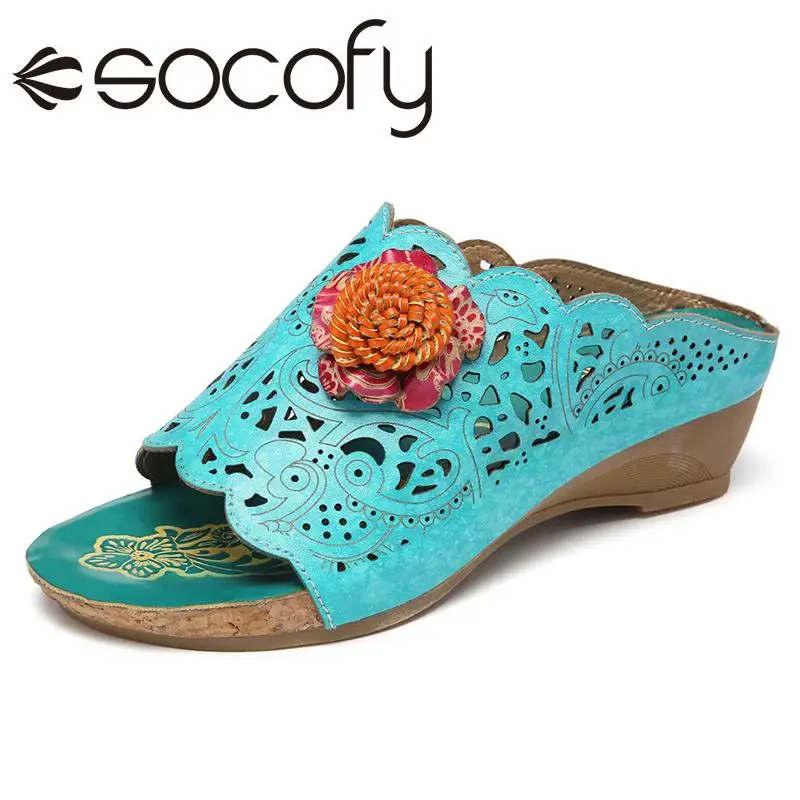 

SOCOFY 3 Colors Retro Leather Sandals Flower Decro Cutout Open Toe Mules Wedge Sandals Wedges Heel Thick Platform Slip On Shoes