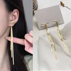 Винтажном стиле золотого цвета Блестящий бар с длинной бахромой свисающие серьги для женщин, серьги в Корейском стиле минималистский металлические подвесные серьги, модное ювелирное изделие